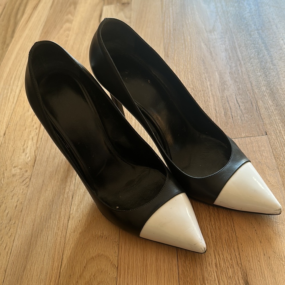 SAINT LAURENT PUMPS